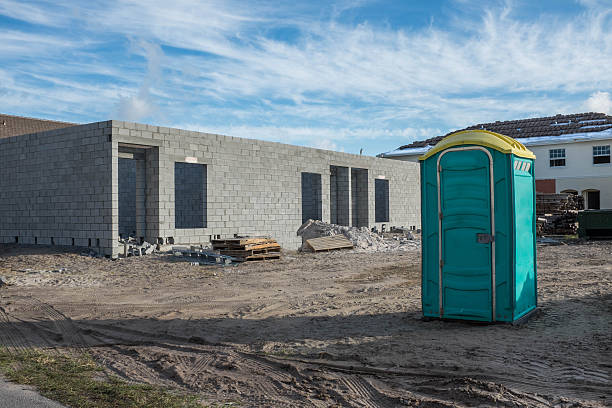 Best Porta potty rental near me  in Chesterland, OH